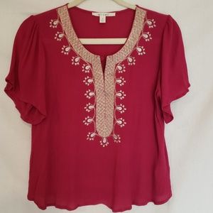 Flowy pink blouse with metallic embroidery size S